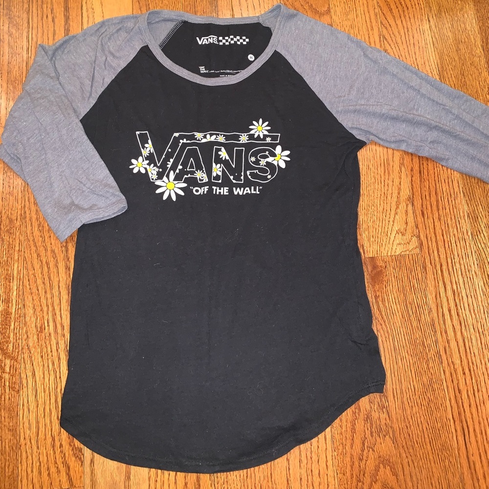 Daisy Vans Baseball Tee